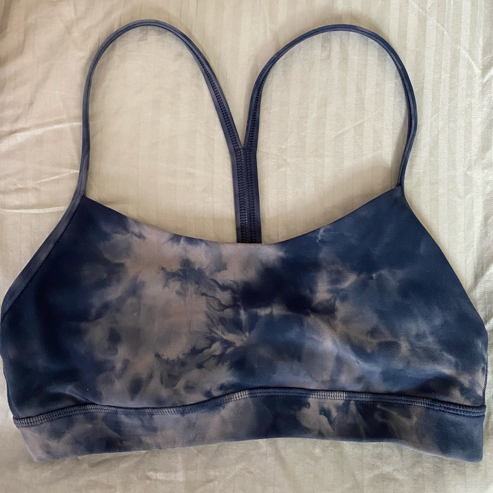 Lululemon Flow Y bra (size 4)
